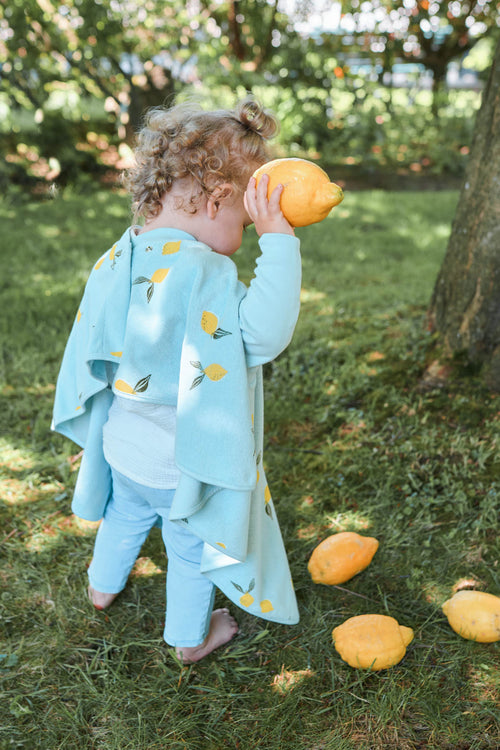 Get the cuddly bib for your child now!