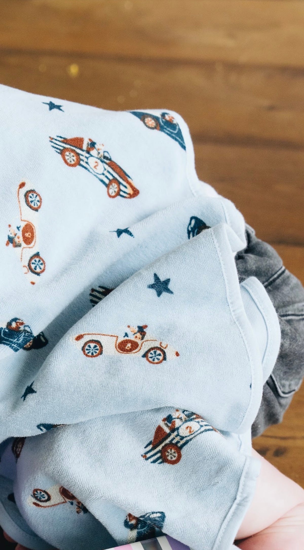ARCHIVE SALE: Boo Bibs