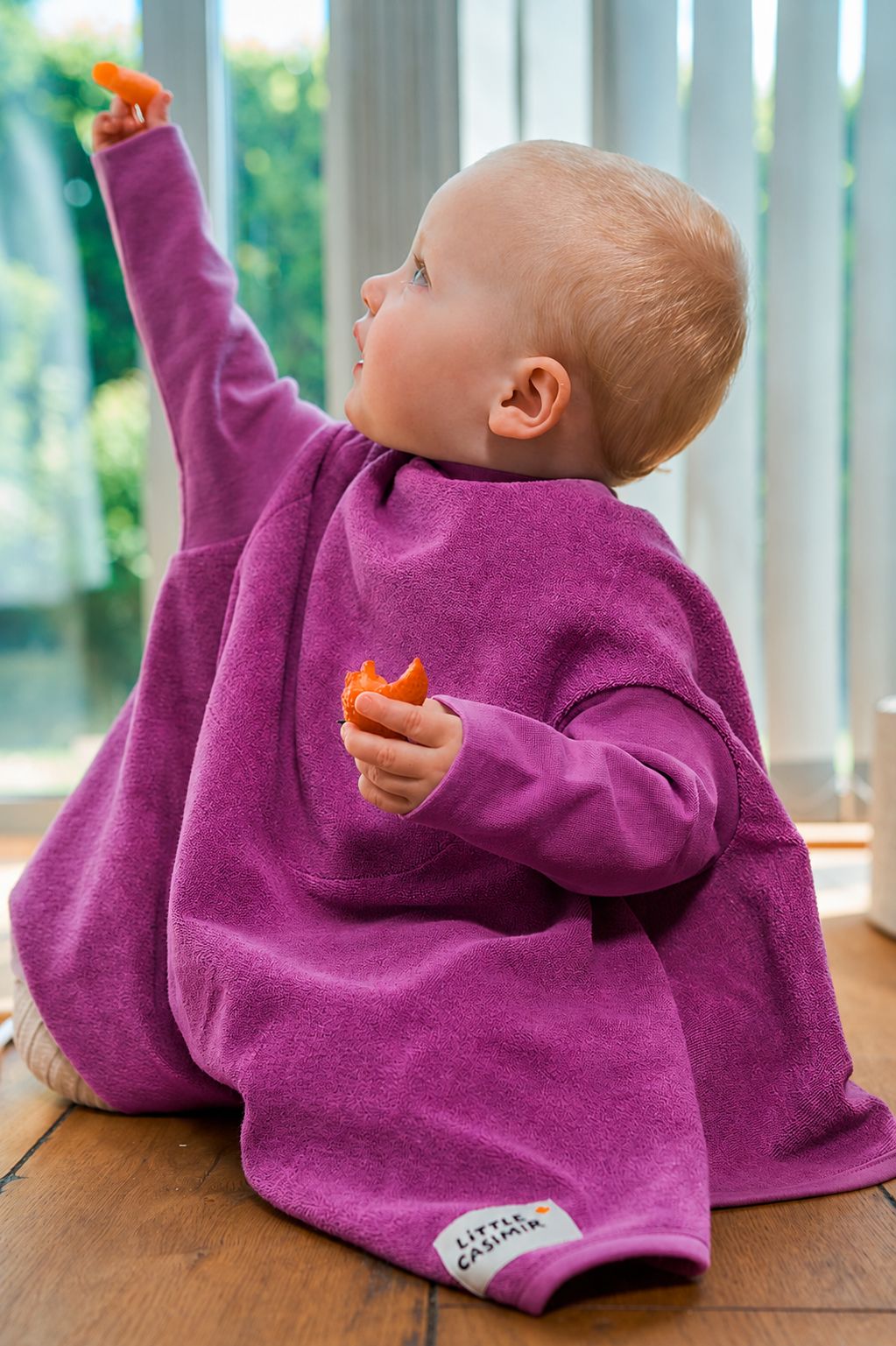 “Boo” bib - Bright Fuchsia